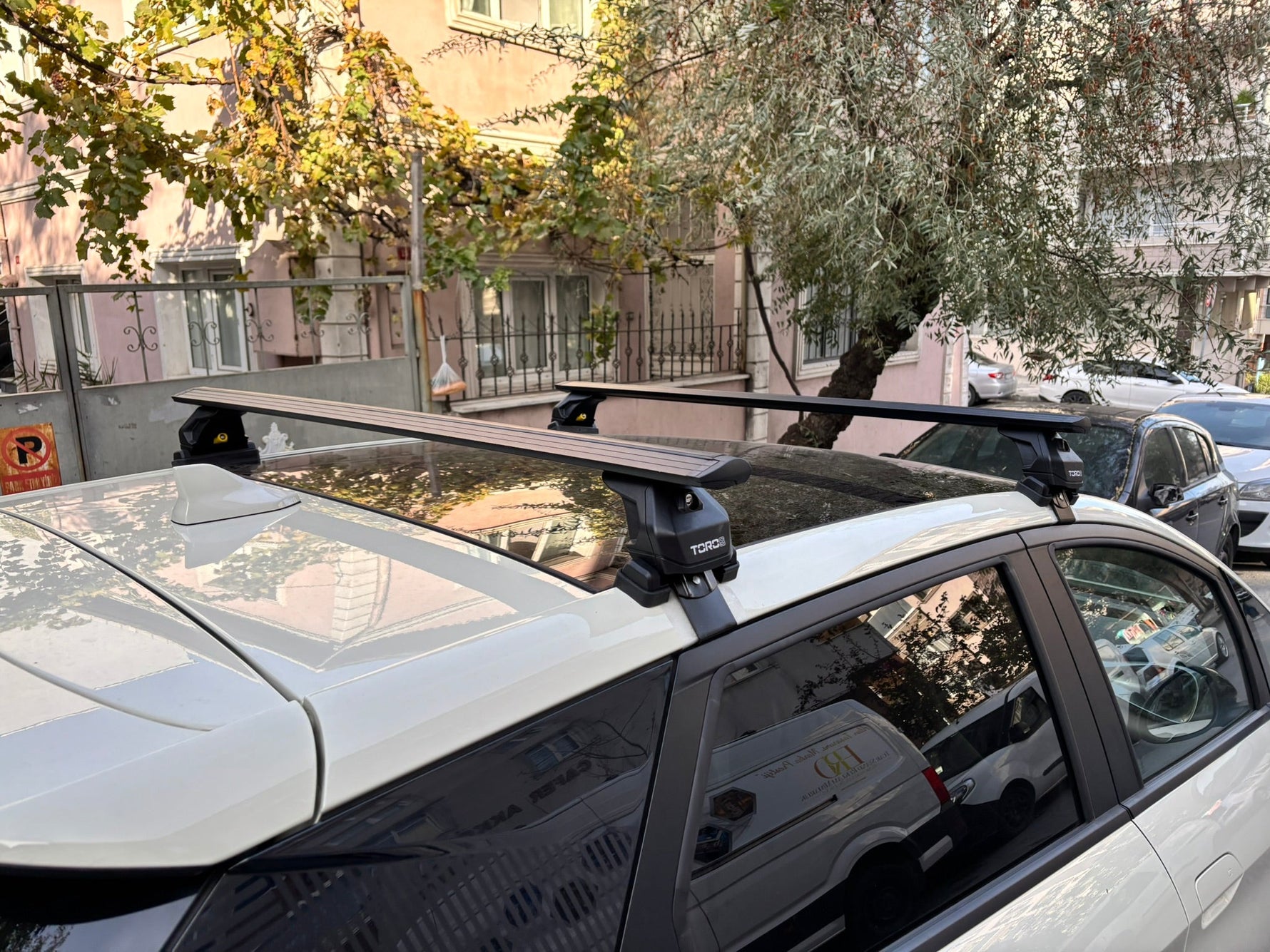 Byd Dolphin Tavan Portbagaj Taşıyıcı Ara Atkısı Toros Serisi Pro 4, Siyah