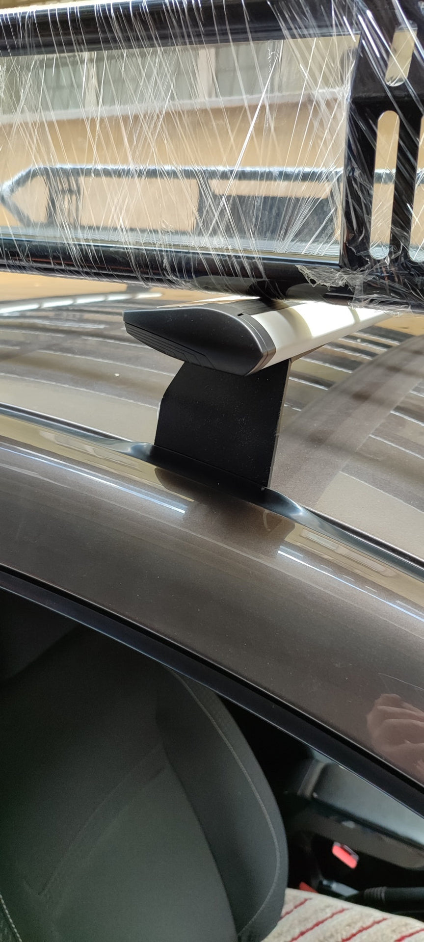 Dacia Sandero 2013-2020 Roof Rack System, Aluminium Cross Bar, Gri