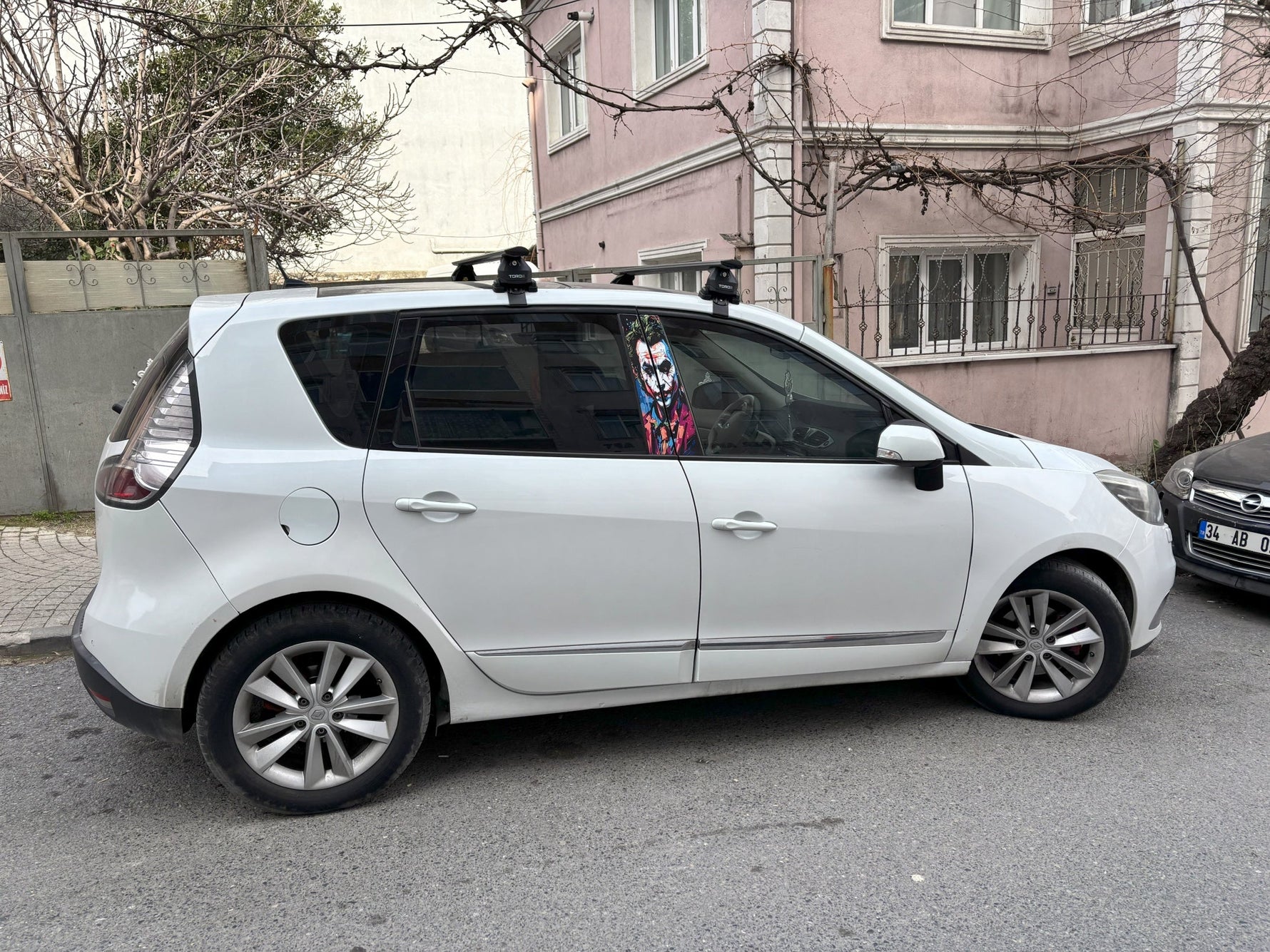Renault Scenic 2009-2016 Oluksuz Üst Tavan Portbagaj Taşıyıcı Ara Atkısı Toros Serisi Pro 4 Siyah