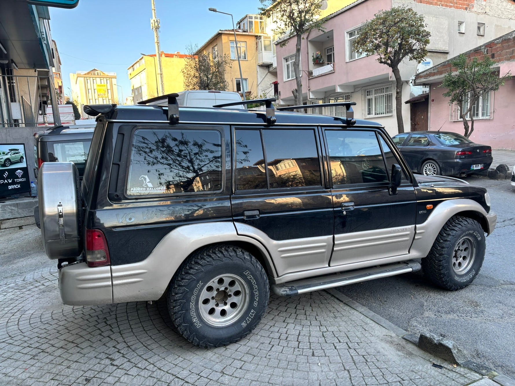 Hyundai Galloper 1997-2003 Yagmur Oluklu Üst Tavan Taşıyıcı Paw Ara Atkısı, Siyah