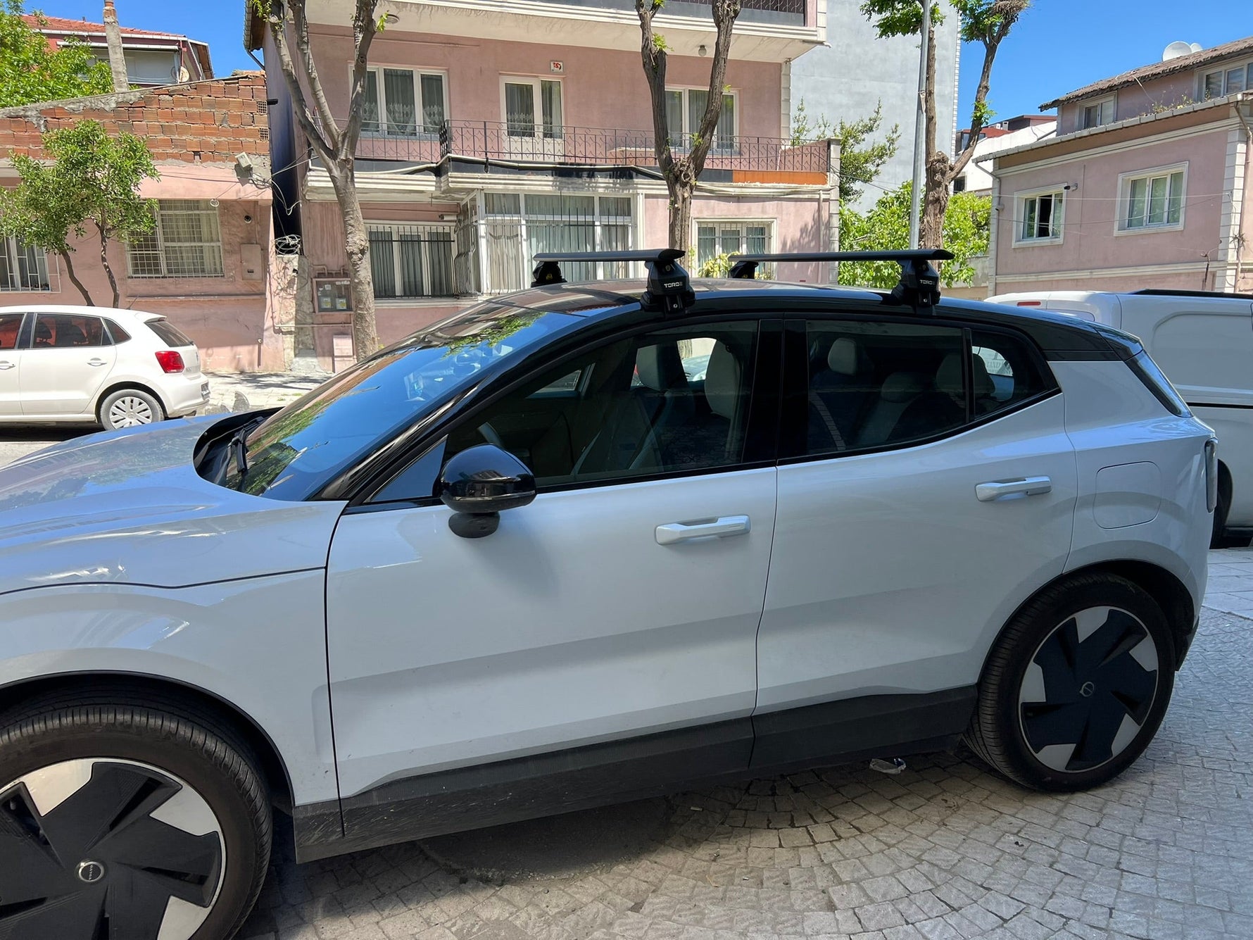 Volvo EX30 (2026+) Tavan Portbagaj Taşıyıcı Ara Atkısı Toros Pro 4 Gri
