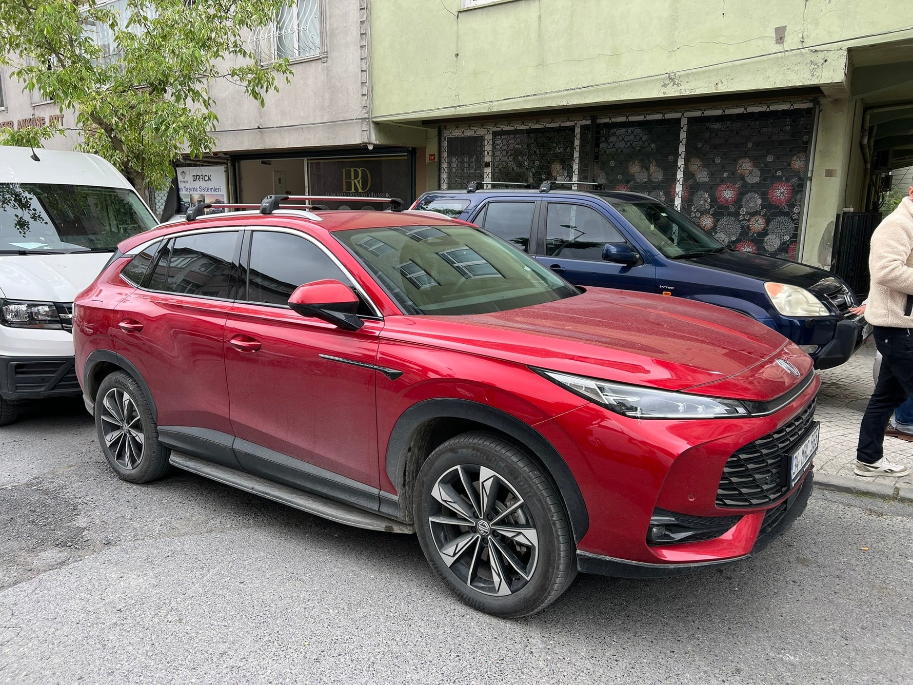 Mg Hs Phev 2022-2025 Portbagaj Taşıyıcı Ara Atkisi - Ara Çubuk Paw Pro 2 Siyah