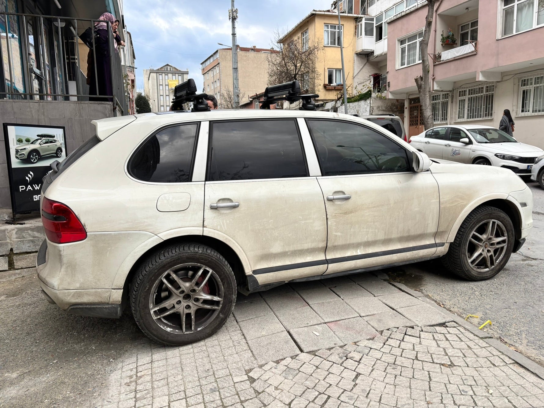 Porsche Cayenne (9PA) 2002-2010 Tavan Taşıyıcı Ara Barlar Vidalı Montaj, Pro 6 Gri
