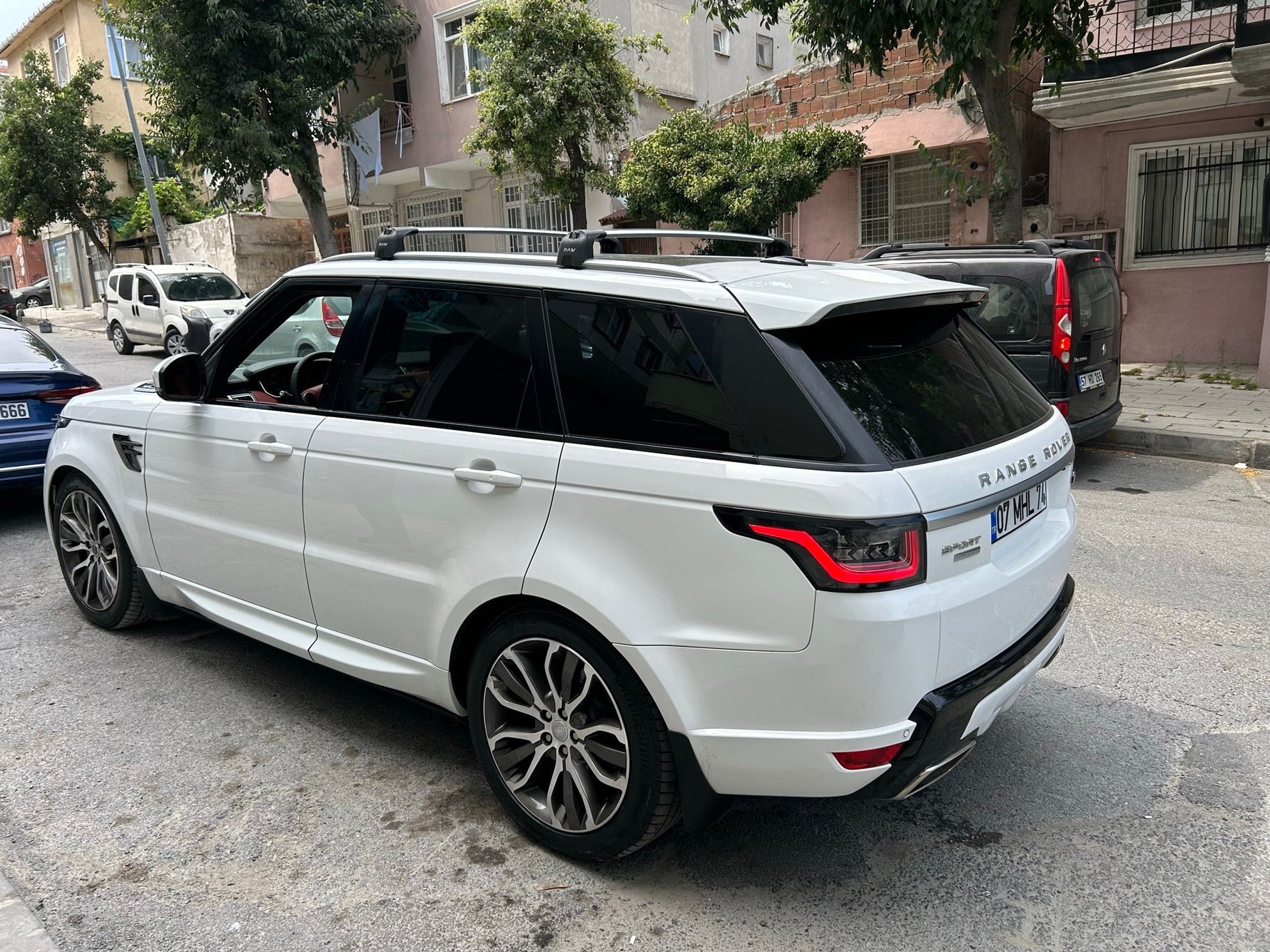 Land Rover Discovery Sport 2015-2025 Portbagaj Taşıyıcı Ara Atkisi - Ara Çubuk Paw Pro 2 Siyah
