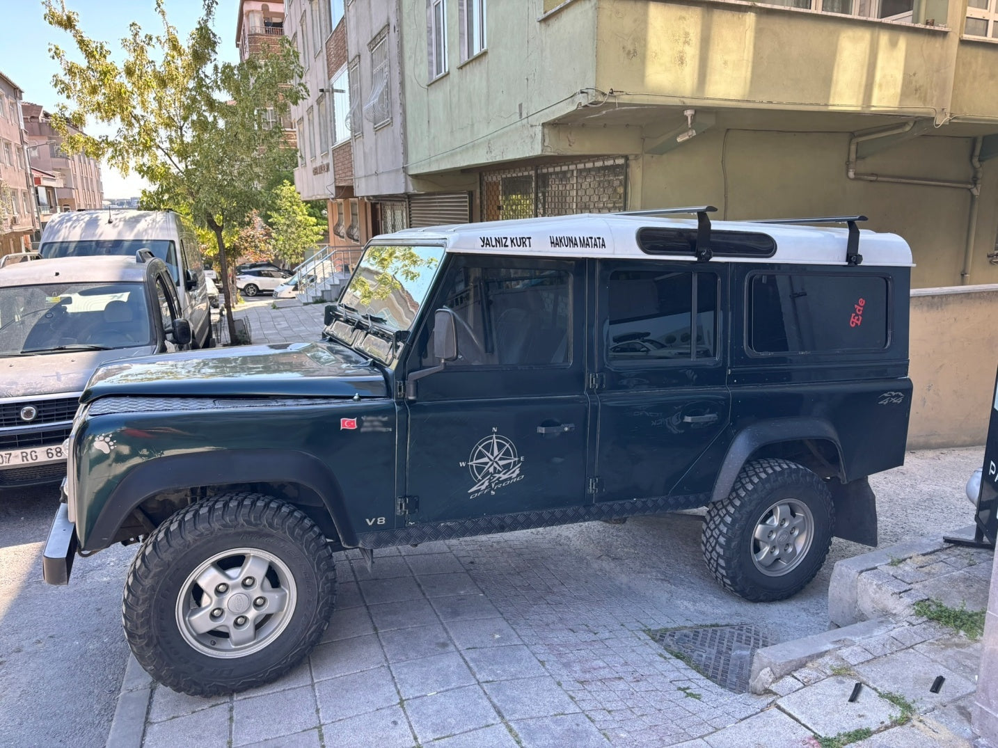 Land Rover Defender 110 1993-2020 Yagmur Oluklu Üst Tavan Taşıyıcı Ara Atkısı Paw Gri