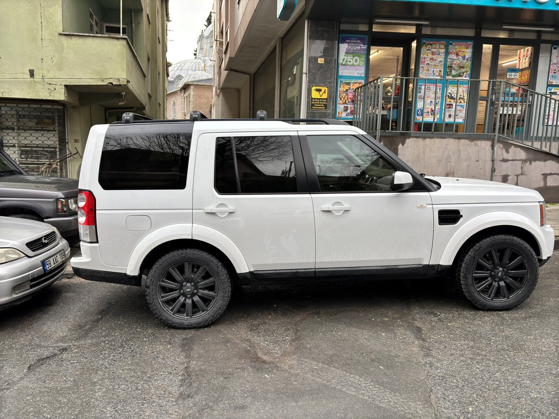Land Rover Discovery Lr4 2009-2017 Üst Tavan Taşıyıcı Ara Atkısı T Slot Siyah