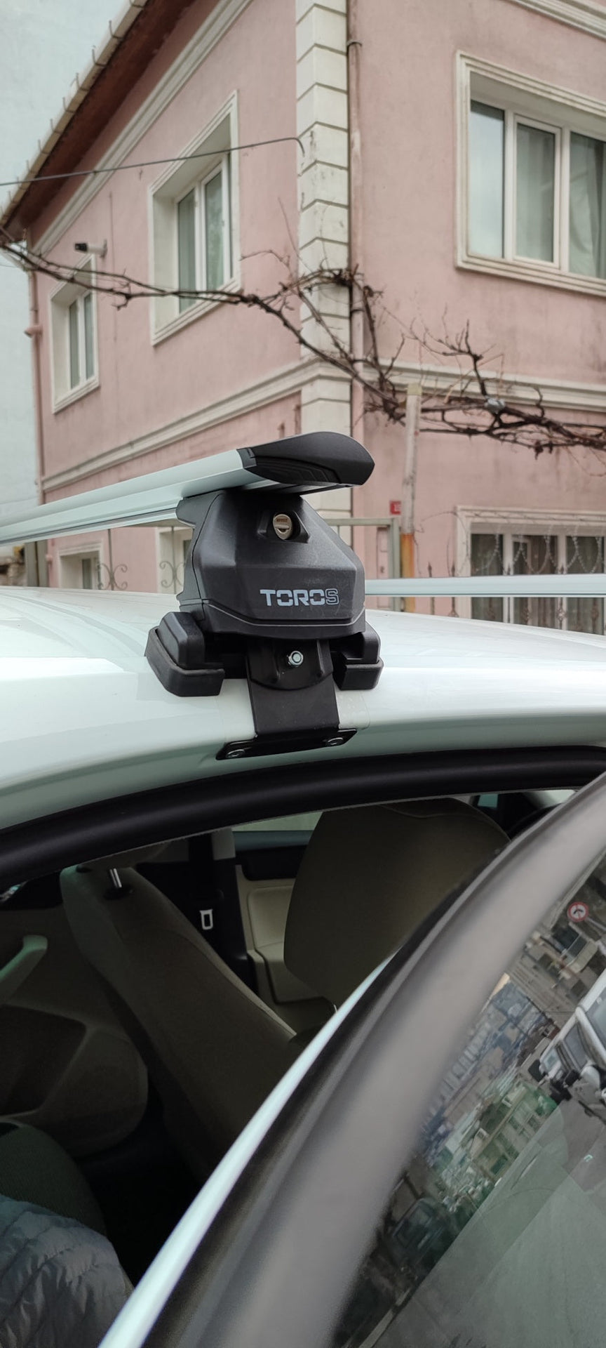 Nissan Juke 2020-2025 Oluksuz Üst Tavan Portbagaj Taşıyıcı Ara Atkısı Toros Serisi Pro 4 Siyah