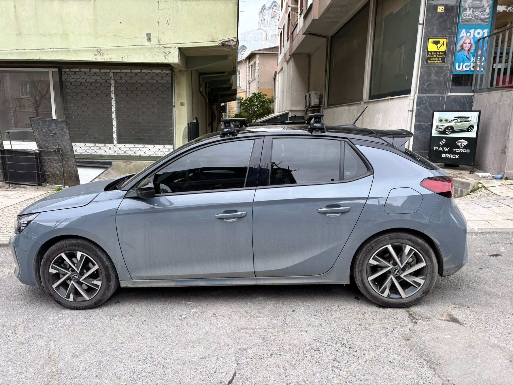 Opel Corsa F (2019-2025) Oluksuz Tavan Portbagaj Taşıyıcı Ara Atkısı, Toros Serisi Pro 4, Siyah