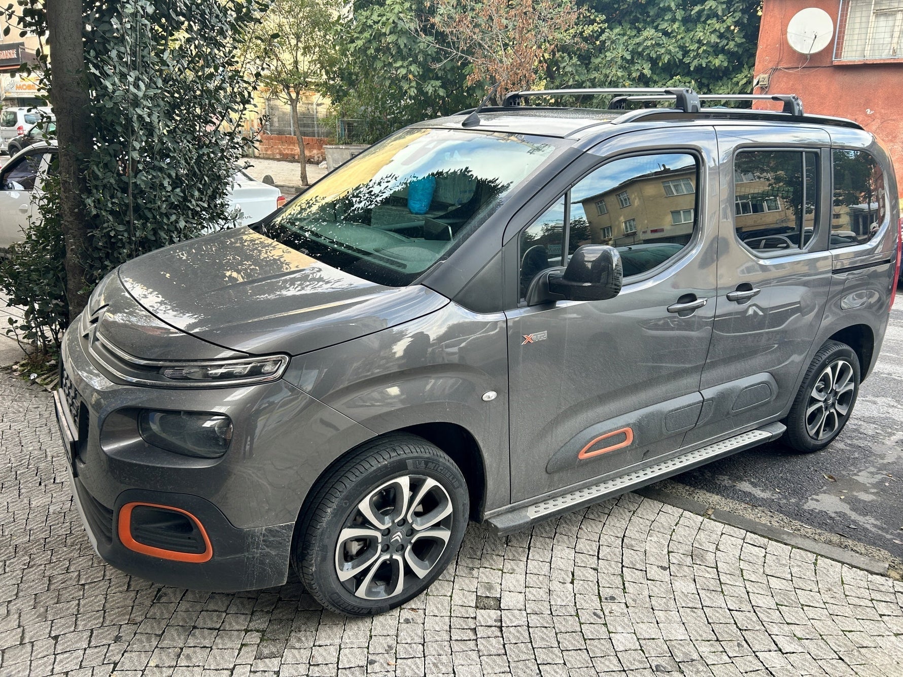 Opel Combo 2023-2025 Portbagaj Taşıyıcı Ara Atkisi - Ara Çubuk Paw Pro 2 Siyah