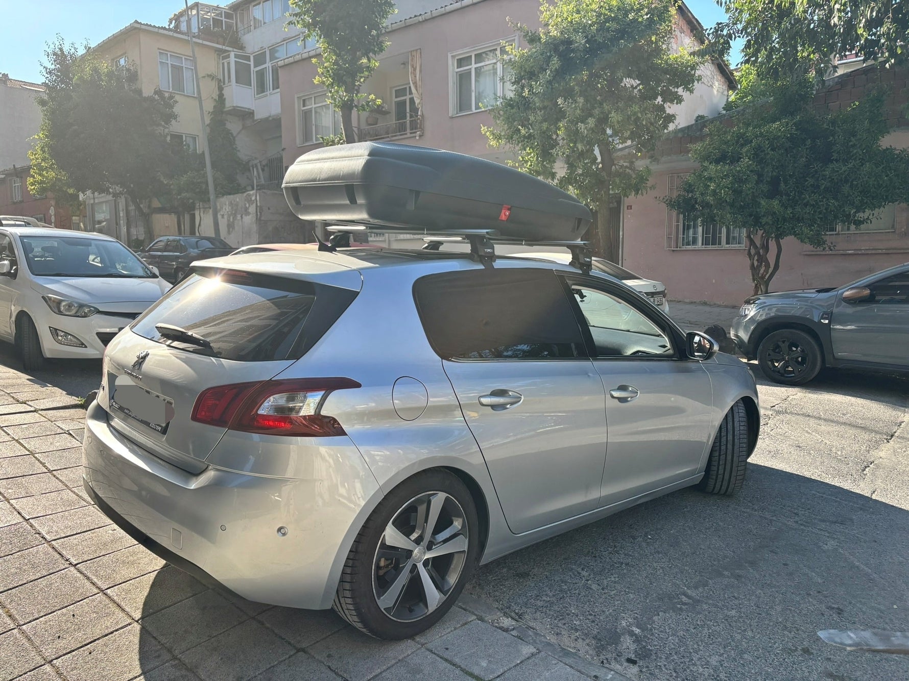 Peugeot 308 20213-2021 Oluksuz Üst Tavan Portbagaj Taşıyıcı Ara Atkısı Toros Serisi Pro 4 Gri