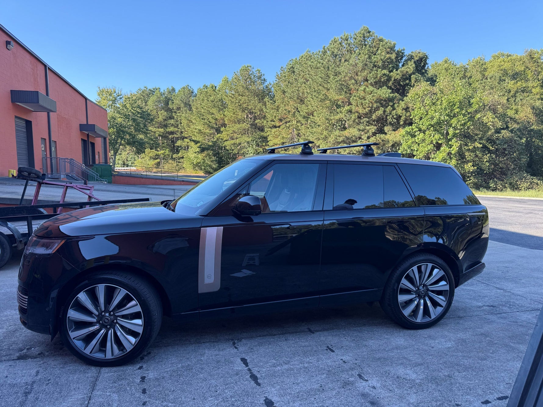 Range Rover Vogue (2021-2025) Araç Üstü Taşıyıcı Ara Bar, Ara Atkı Aparatı Fix Pro Siyah