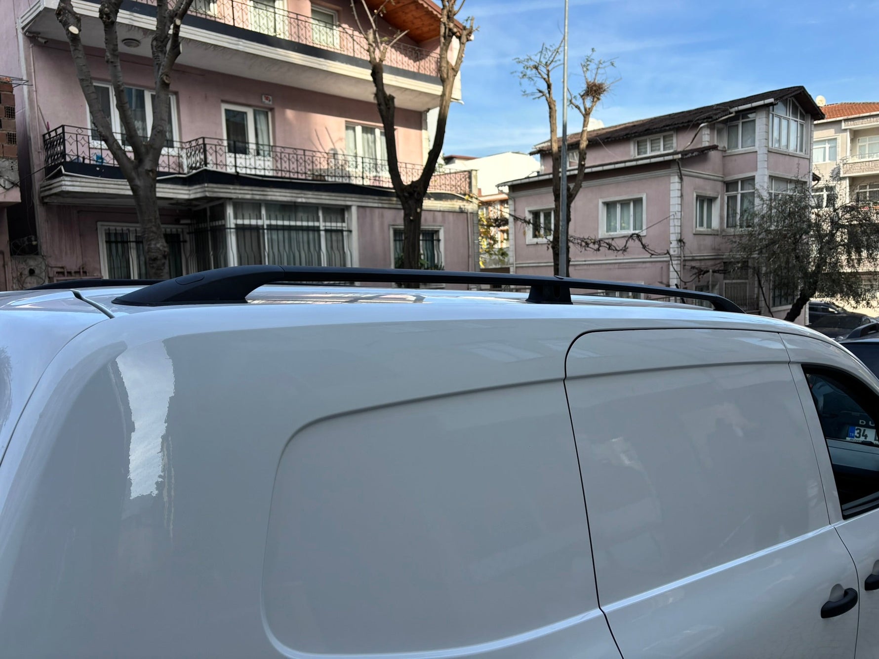 Renault Kangoo Van L2 (2021-2025) Alüminyum Tavan Rayları Plus Serisi - Siyah