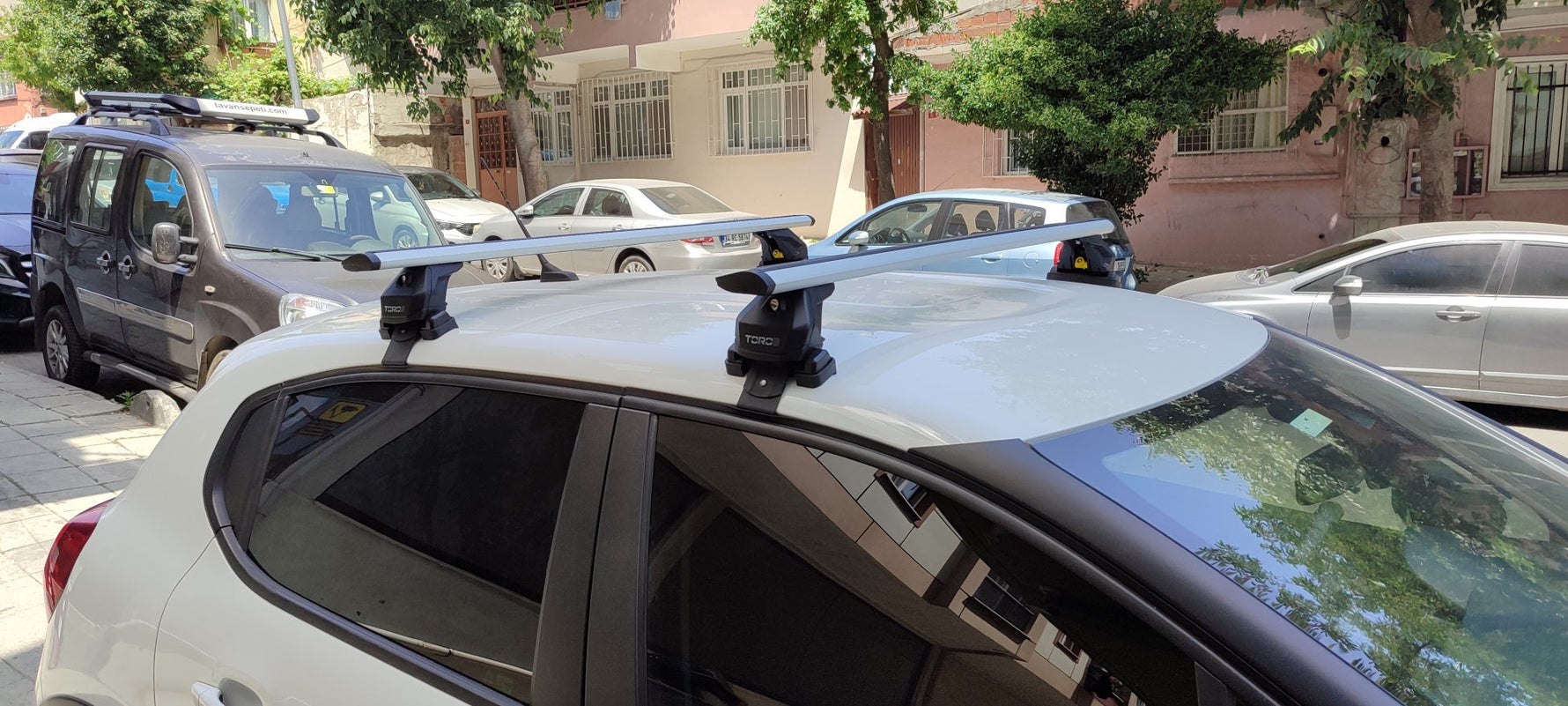 Nissan X-Trail T33 ile Uyumlu Portbagaj Taşıyıcı Paw Pro 2 Alüminyum Tavan Çubuğu Gri