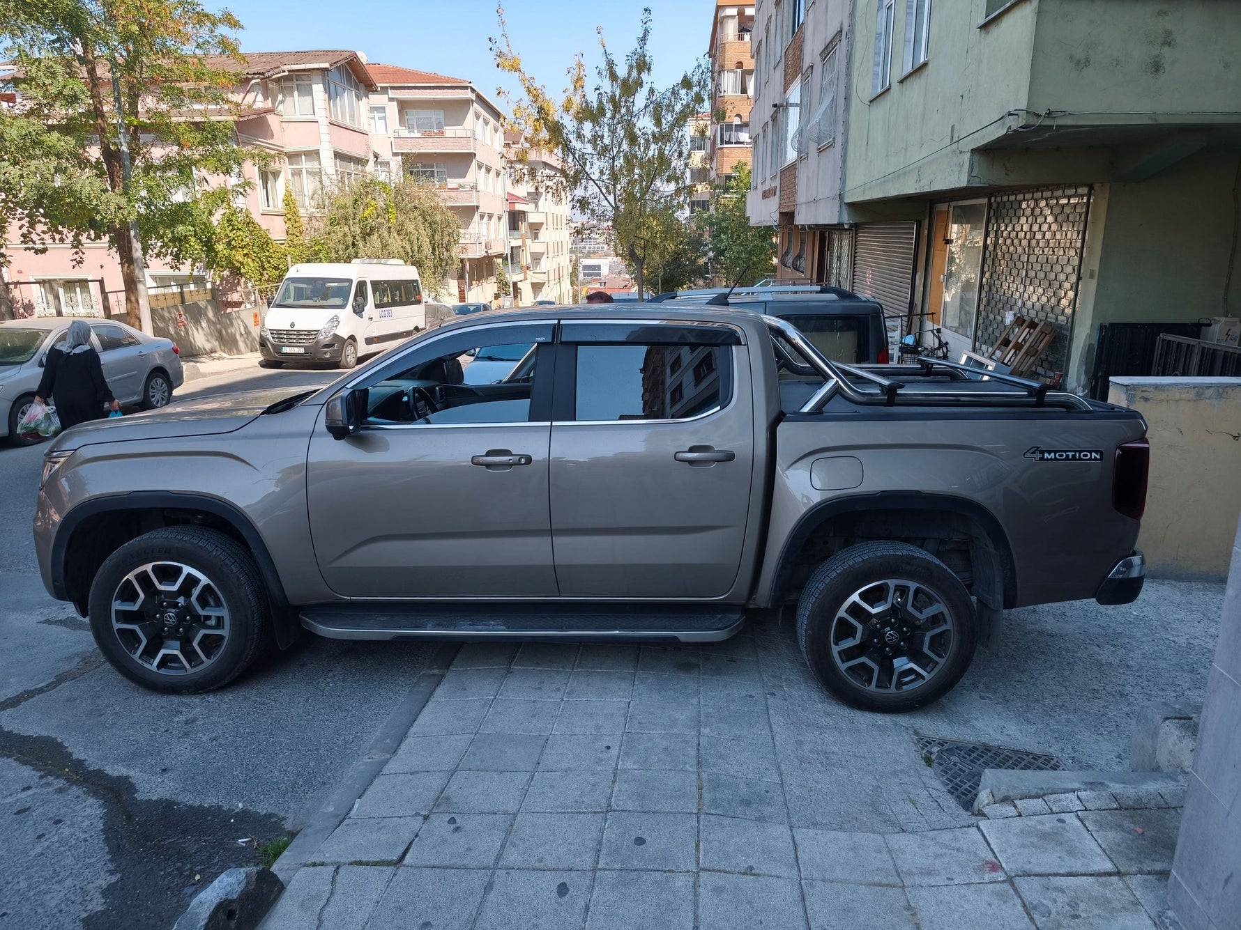 Volkswagen Amarok (2020-2025) Kasa Üstü Bed Rack Taşıyıcı Bar Gri | Rollbar Uyumlu |