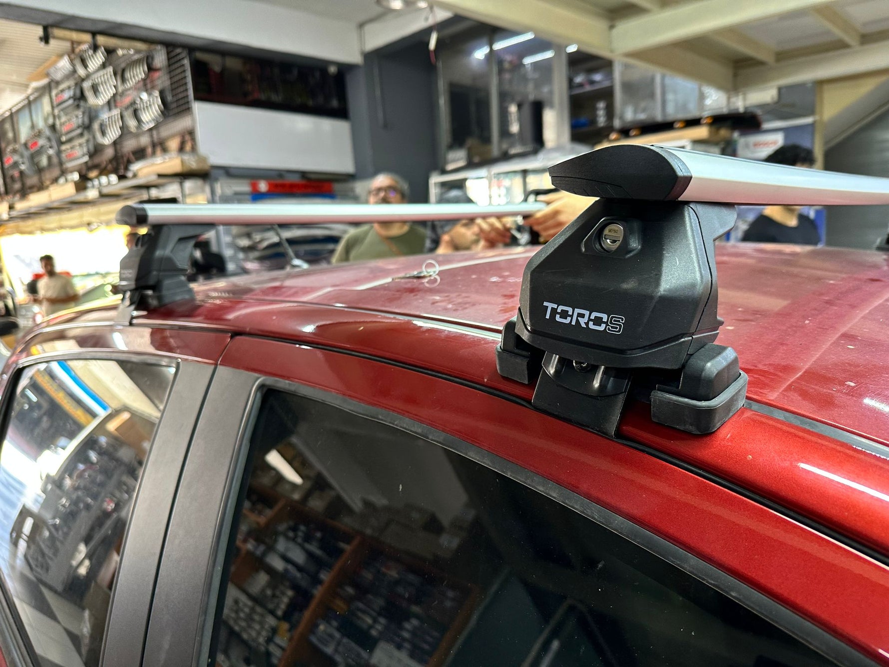 Toros Toyota Yaris HB (2014-2020) Oluksuz Tavan Ara Atkı Portbagaj Taşıyıcı Pro 4 Siyah