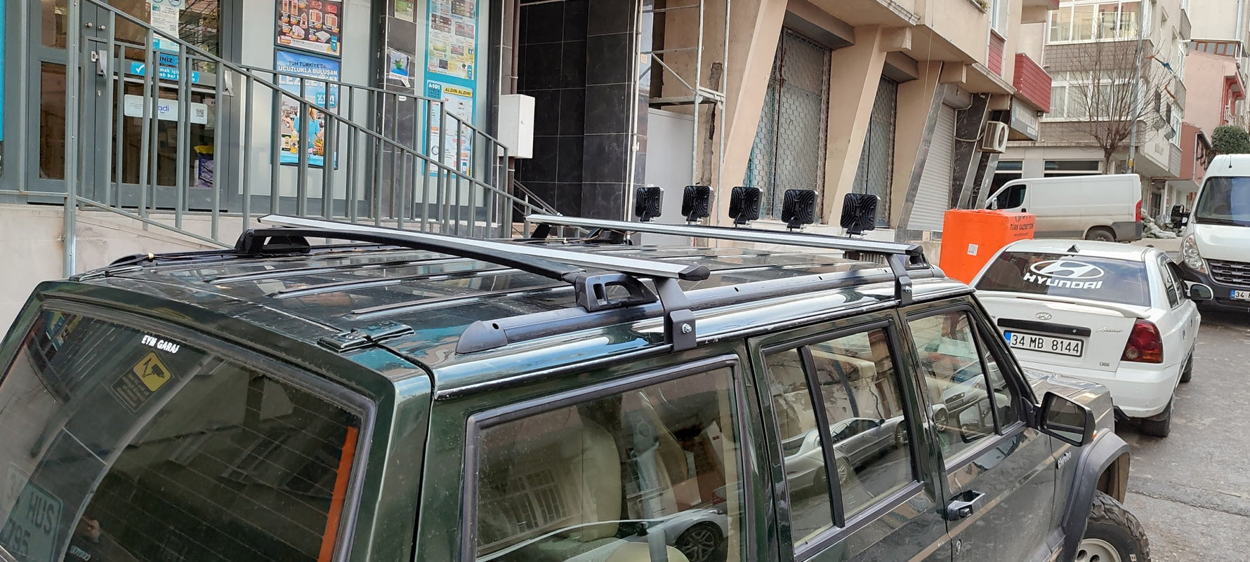 Jeep Cherokee Xj 1984-2002 Yagmur Oluklu Üst Tavan Taşıyıcı Ara Atkısı Paw Siyah