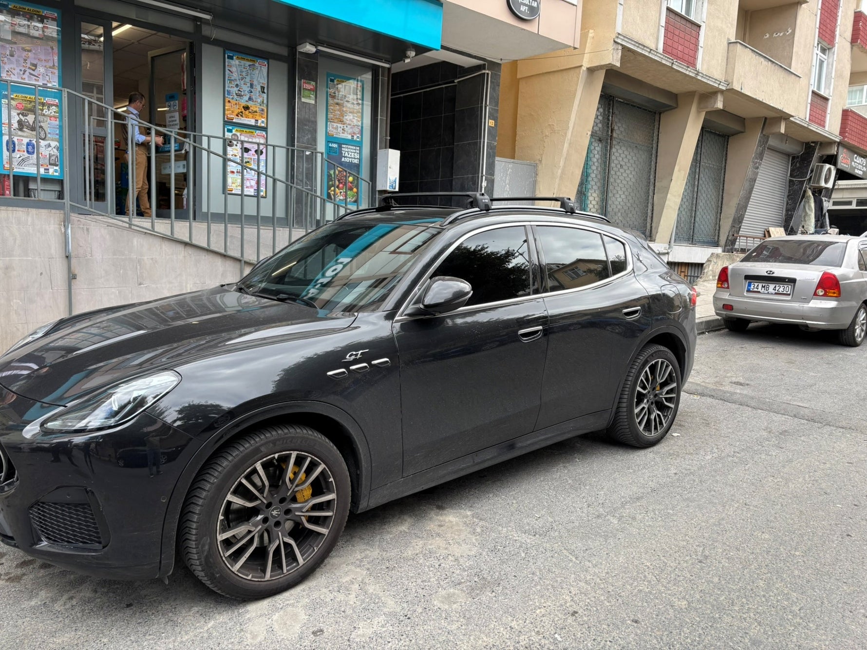 Maserati Levante 2021-2025 Portbagaj Taşıyıcı Ara Atkisi - Ara Çubuk Paw Pro 2 Gri