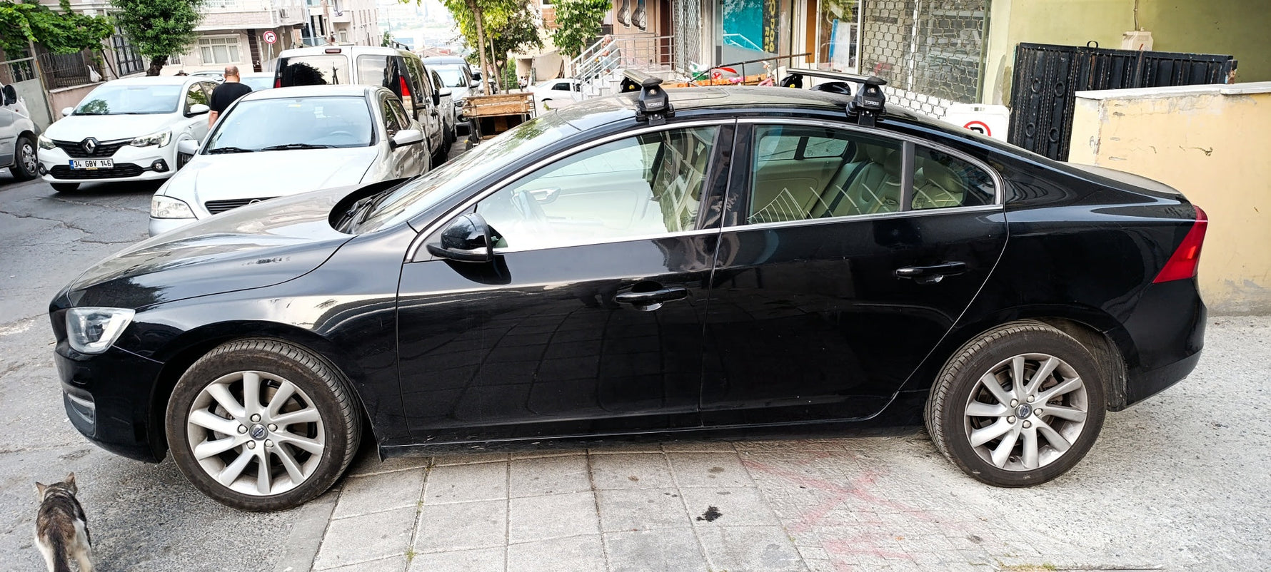 Volvo S60 2012-2018 Oluksuz Üst Tavan Portbagaj Taşıyıcı Ara Atkısı Toros Serisi Pro 4 Siyah